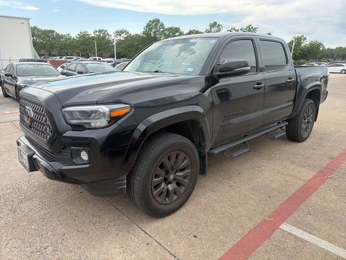 Used 2021 Toyota Tacoma Limited w/ Nightshade Package RWD image 1