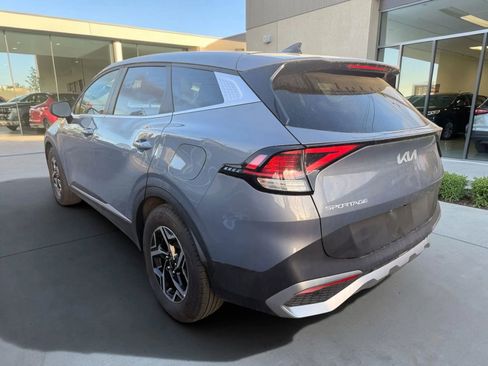 Used 2025 Kia Sportage LX image 7