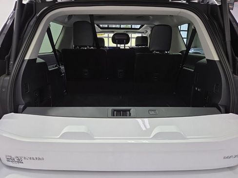 Used 2025 Ford Expedition Max Platinum AWD/4WD image 43