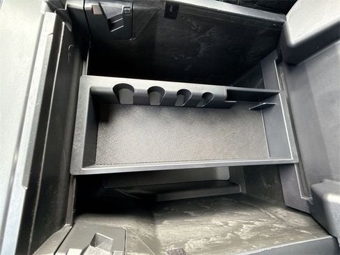 Used 2022 Ford F150 XLT w/ Equipment Group 302A High image 37