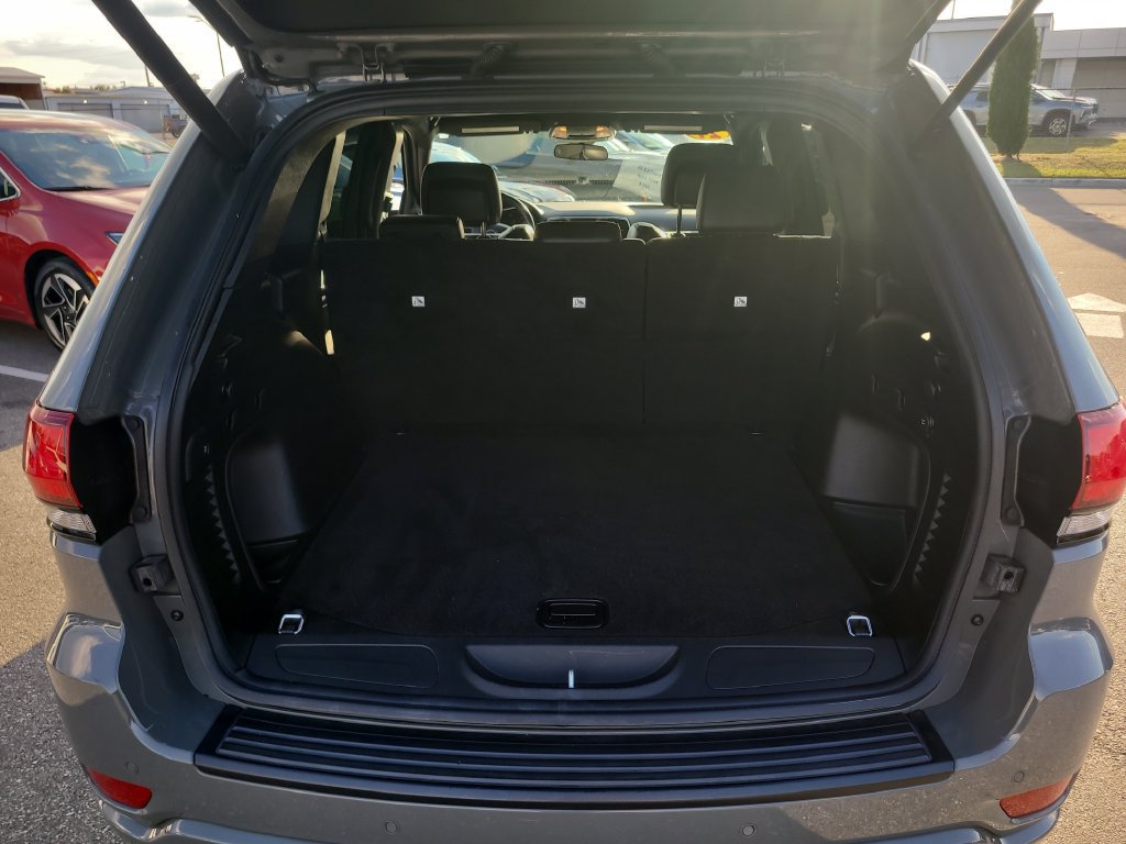 Used 2021 Jeep Grand Cherokee Laredo X RWD image 8