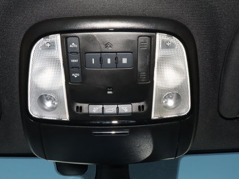 Used 2023 Dodge Durango GT AWD/4WD image 26