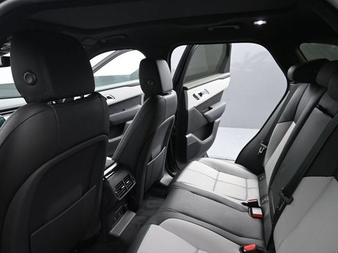 New 2026 Land Rover Range Rover Velar Dynamic SE AWD/4WD image 16