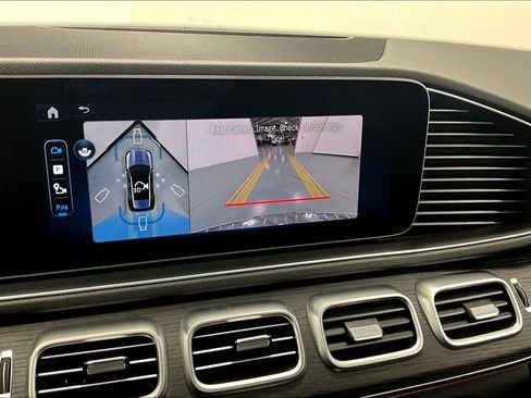 Used 2025 Mercedes-Benz GLE 350 4MATIC image 23
