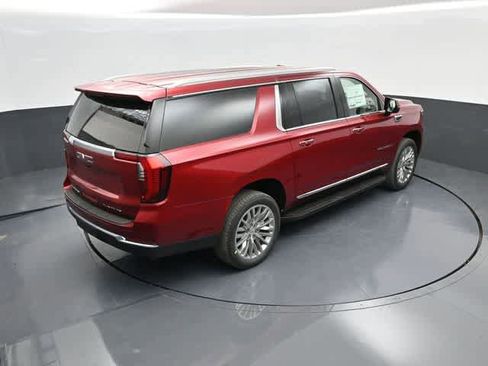 New 2025 GMC Yukon XL Elevation image 56