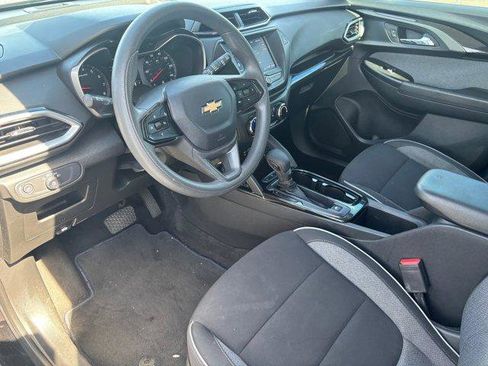 Used 2023 Chevrolet TrailBlazer LS image 18