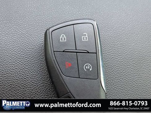 Used 2024 Chevrolet Colorado LT w/ LT Convenience Package III RWD image 29