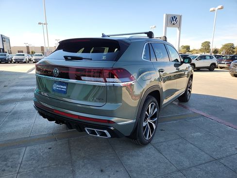 New 2026 Volkswagen Atlas Cross Sport SEL Premium R-Line image 7