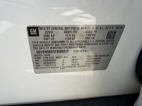 Used 2015 Cadillac SRX Premium w/ Driver Assist Package FWD image 30