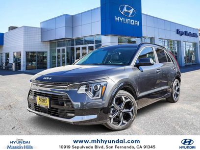 Used 2024 Kia Niro EX Touring