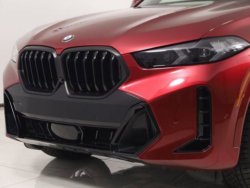 Used 2024 BMW X6 xDrive40i w/ Premium Package image 78