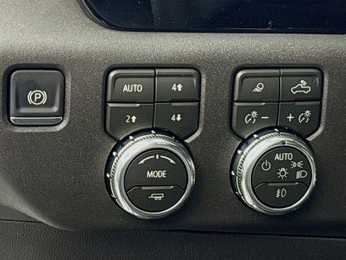 New 2026 GMC Sierra 1500 Elevation w/ Elevation Premium Package image 10