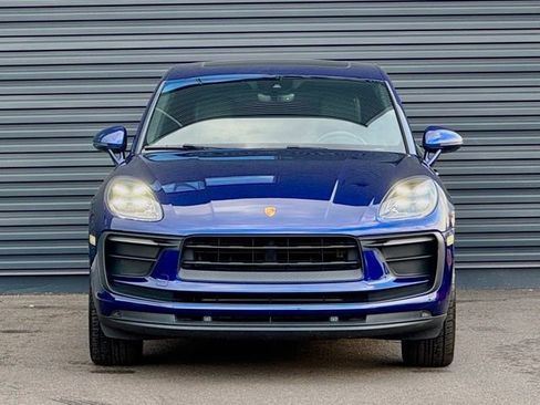 Used 2022 Porsche Macan AWD/4WD image 10