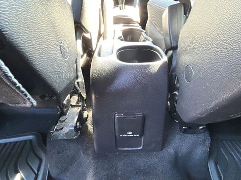 Used 2020 Chevrolet Trax LT image 35