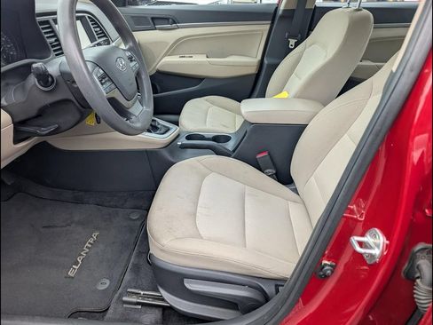 Used 2017 Hyundai Elantra SE FWD image 10