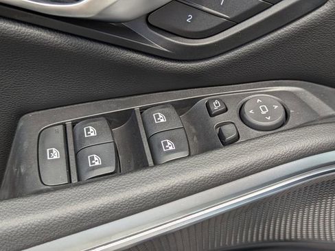 New 2025 BMW 330i xDrive Sedan w/ Premium Package image 18