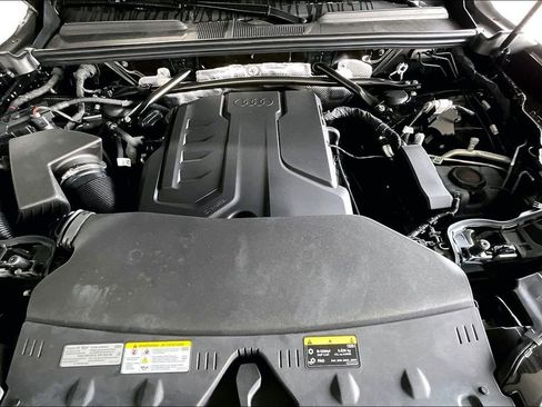 New 2025 Audi Q5 Premium Plus image 12