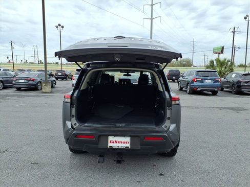 Used 2022 Nissan Pathfinder SV image 26