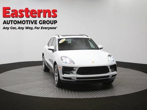Used 2021 Porsche Macan AWD/4WD image 58