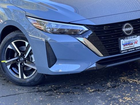 New 2025 Nissan Sentra SV image 3