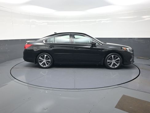 Used 2019 Subaru Legacy 2.5i Limited AWD/4WD image 2
