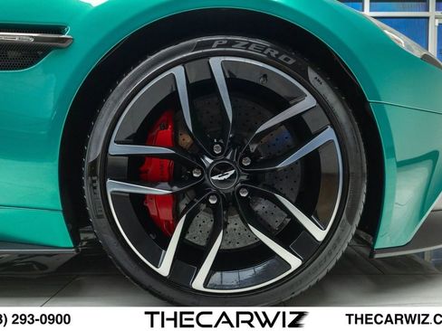 Used 2016 Aston Martin Vanquish Coupe RWD image 30