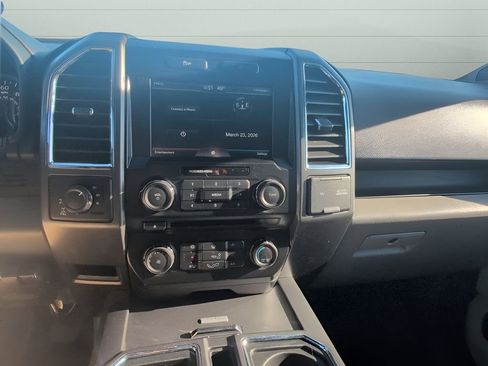 Used 2015 Ford F150 XLT w/ Equipment Group 302A Luxury image 11