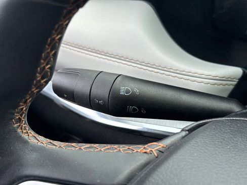 Used 2022 Jeep Compass Limited w/ Elite Group image 19