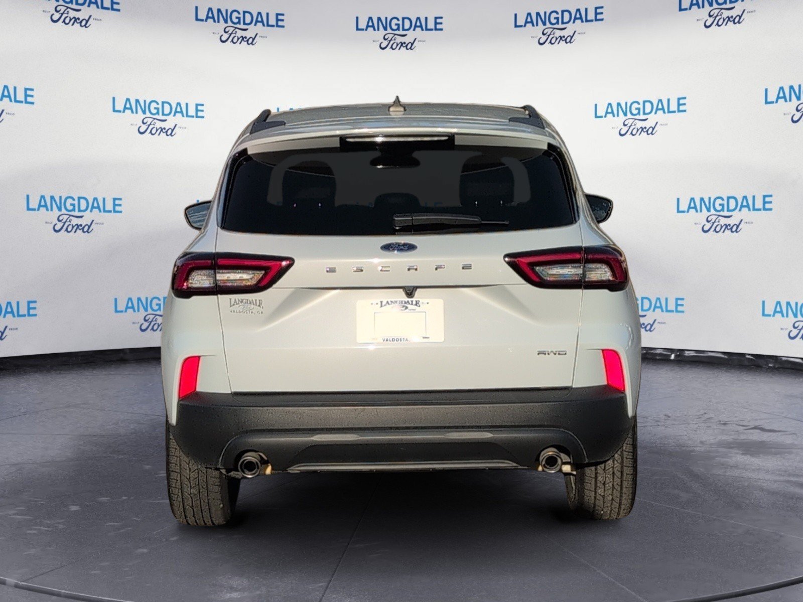 Used 2025 Ford Escape ST-Line Select AWD/4WD image 8