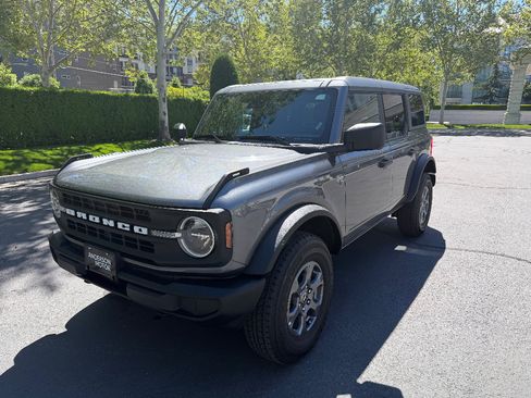 Used 2025 Ford Bronco Big Bend AWD/4WD image 3