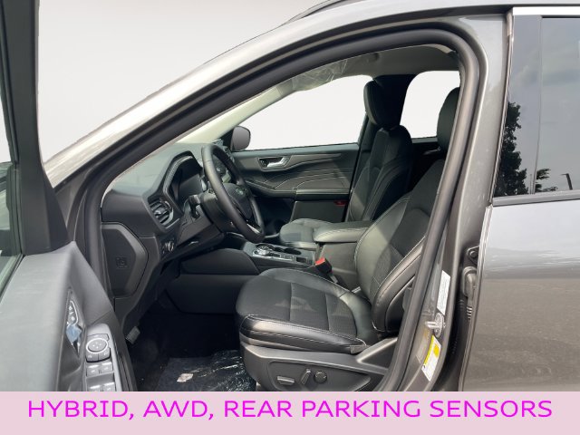 New 2024 Ford Escape SE FWD image 11