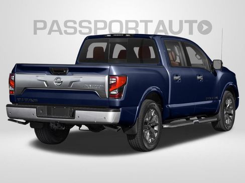 Used 2021 Nissan Titan Platinum Reserve w/ Moonroof Package RWD image 2