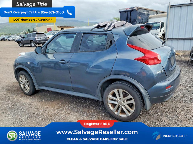Used 2014 Nissan Juke SL FWD image 3