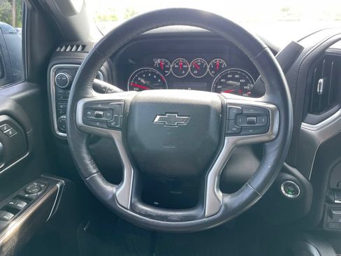 Used 2020 Chevrolet Silverado 1500 RST AWD/4WD image 12