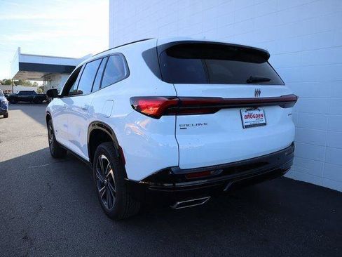 New 2026 Buick Enclave Sport Touring w/ Power Package image 5