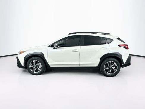 Used 2024 Subaru Crosstrek 2.0i Premium w/ Crosstrek Mirror Package AWD/4WD image 4