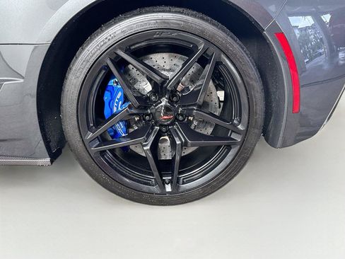 Used 2019 Chevrolet Corvette ZR1 RWD image 28