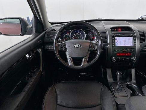 Used 2012 Kia Sorento EX w/ EX V6 Premium Pkg image 28