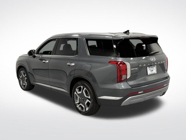 Used 2023 Hyundai Palisade Limited FWD image 6