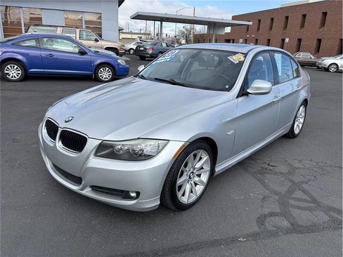 Used 2009 BMW 328i Sedan image 1