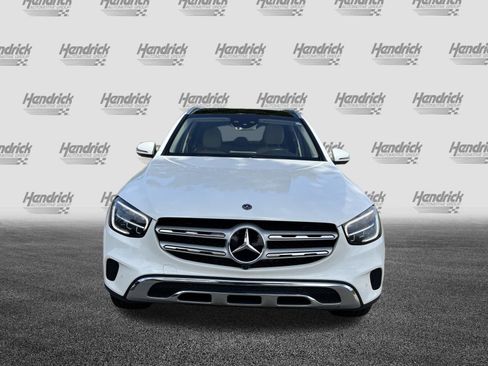 Used 2020 Mercedes-Benz GLC 300 4MATIC image 3
