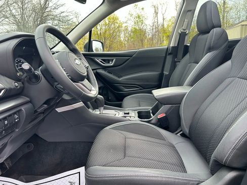 Used 2021 Subaru Forester Premium image 11
