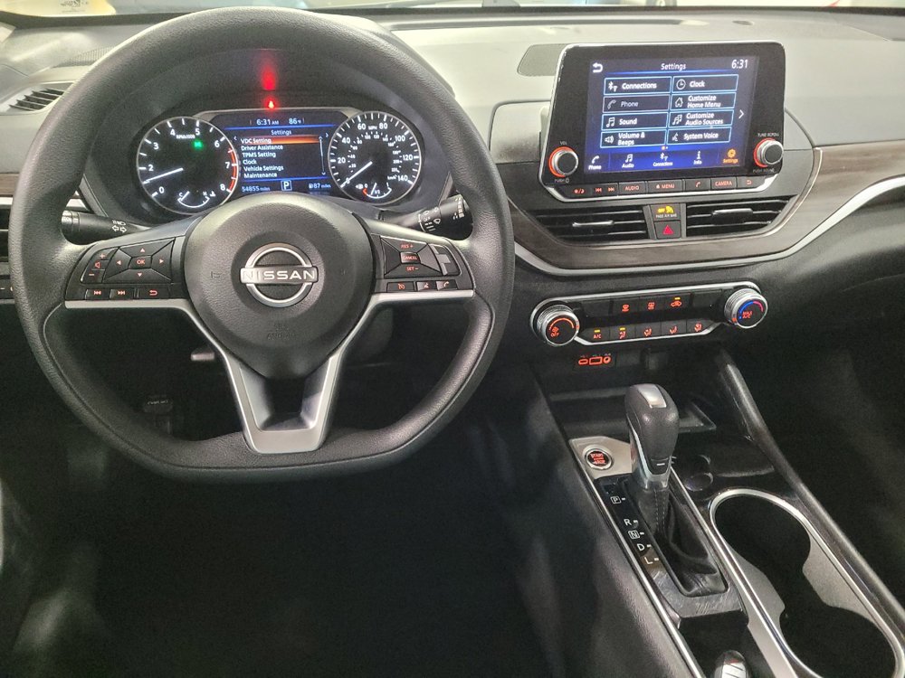 Used 2024 Nissan Altima 2.5 SV FWD image 22