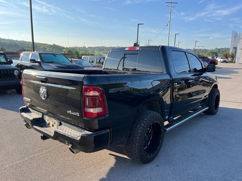 Used 2023 RAM 1500 Laramie AWD/4WD image 3
