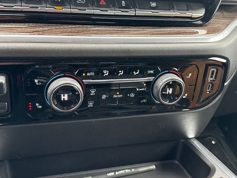 Used 2022 Chevrolet Silverado 1500 RST w/ All Star Edition Plus image 32