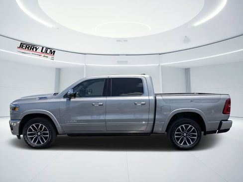 Used 2025 RAM 1500 Limited AWD/4WD image 6