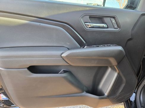 New 2026 GMC Canyon Elevation w/ Convenience Package image 17