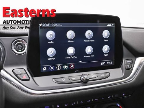 Used 2025 Chevrolet Blazer LT FWD image 19