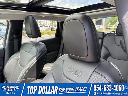Used 2023 Jeep Cherokee Altitude Lux w/ Lux Elite Package AWD/4WD image 24
