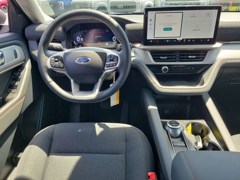 New 2026 Ford Explorer Active AWD/4WD image 12